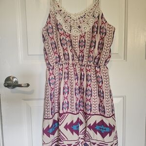 Pinkblush Aztec Print Boho Dress w/ Crochet Trim Junior's Sz M
